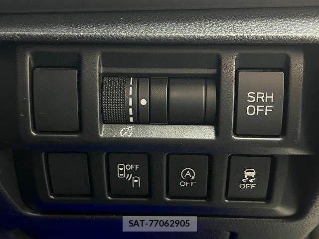 Subaru IMPREZA 2018-02 8562199-14