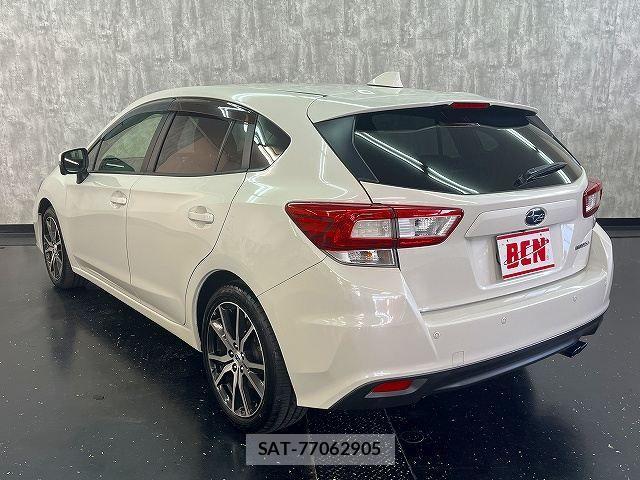 Subaru IMPREZA 2018-02 8562199-25