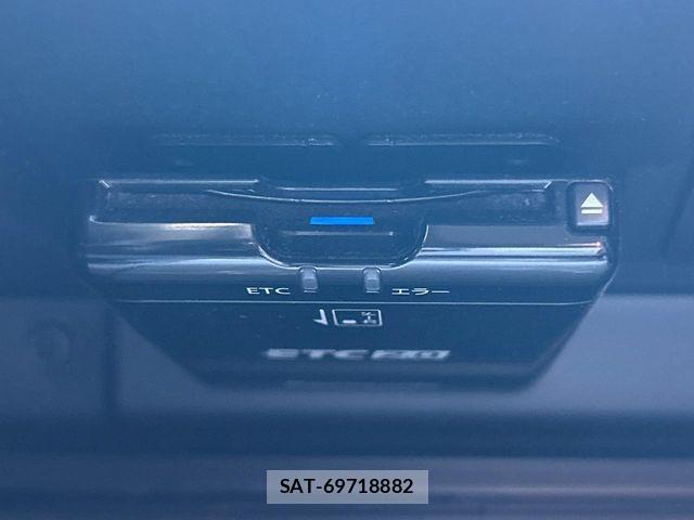Subaru IMPREZA 2019-06 8562197-12