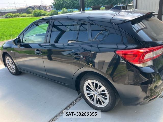 Subaru IMPREZA 2017-07 8627187-3