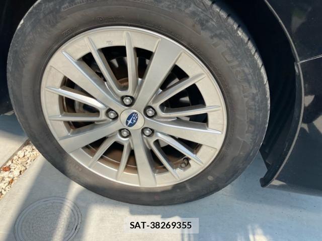Subaru IMPREZA 2017-07 8627187-5