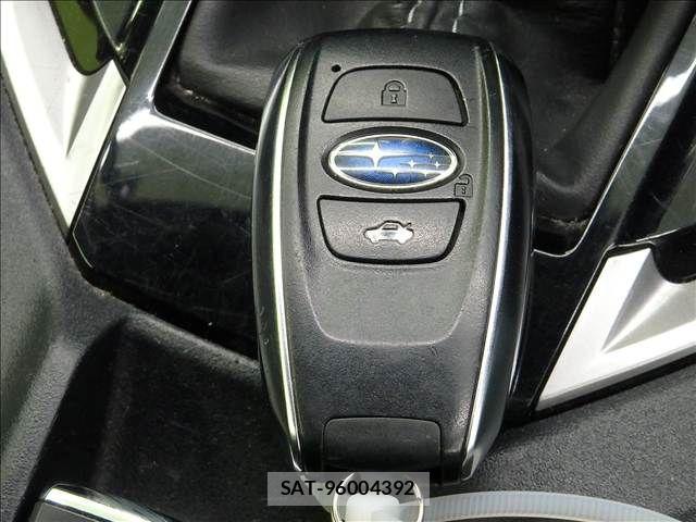 Subaru IMPREZA 2018-07 8659506-18