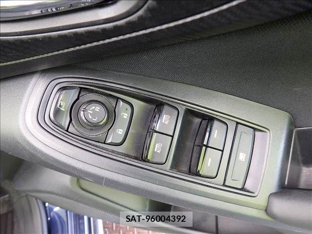 Subaru IMPREZA 2018-07 8659506-21