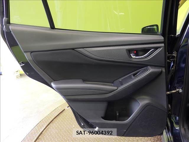 Subaru IMPREZA 2018-07 8659506-29