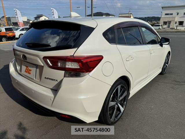 Subaru IMPREZA 2017-11 8685719-14
