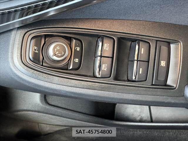 Subaru IMPREZA 2017-11 8685719-26