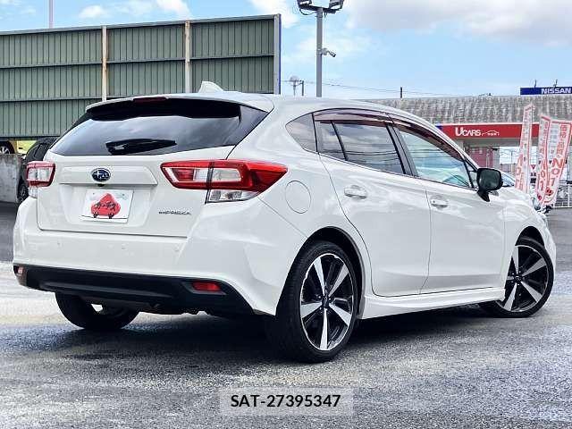Subaru IMPREZA 2018-02 8742804-2