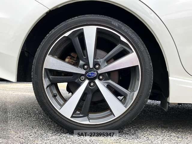 Subaru IMPREZA 2018-02 8742804-3