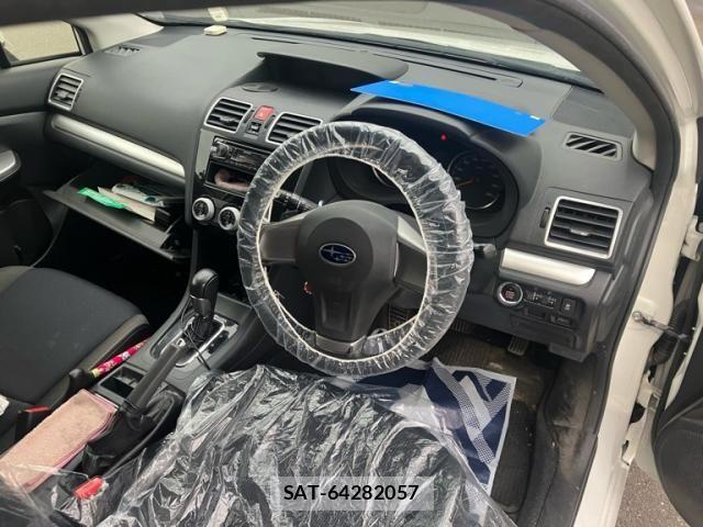Subaru IMPREZA 2015-12 8742813-17