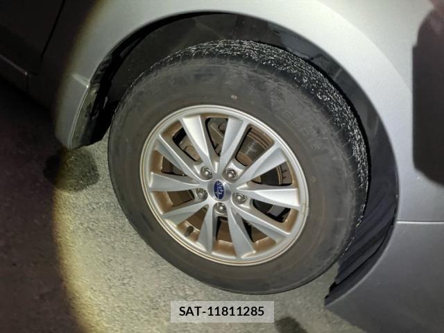 Subaru IMPREZA 2015-08 8742812-2