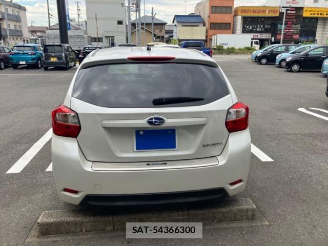 Subaru IMPREZA 2015-03 8742810-6