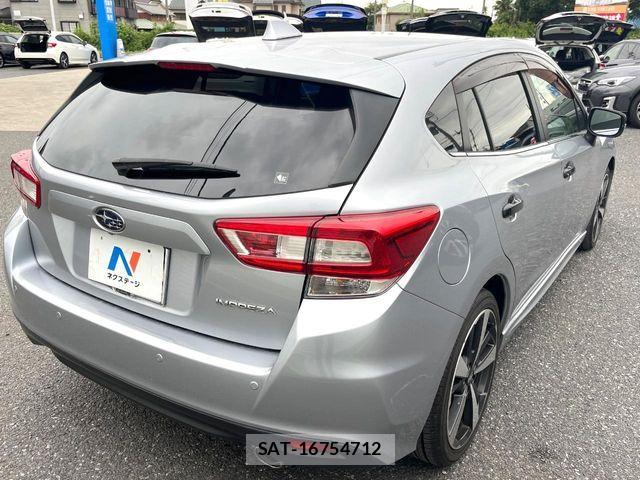 Subaru IMPREZA 2018-01 8829545-16