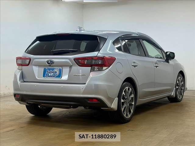Subaru IMPREZA 2021-11 8849383-18