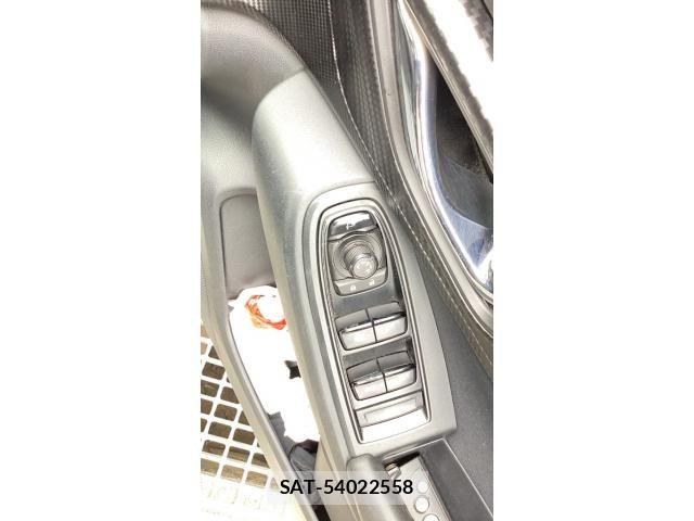 Subaru IMPREZA 2019-06 8880153-8