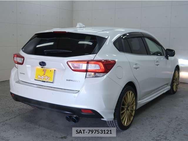 Subaru IMPREZA 2017-12 4754341-18