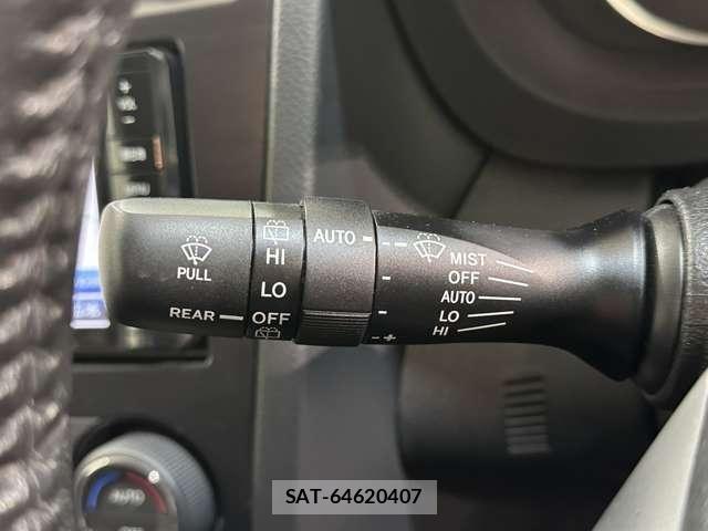 Subaru IMPREZA 2013-03 4960417-15
