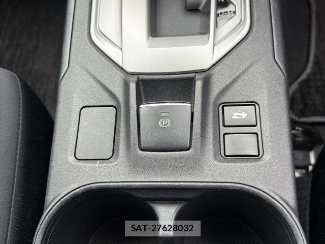 Subaru IMPREZA 2017-04 4960429-18