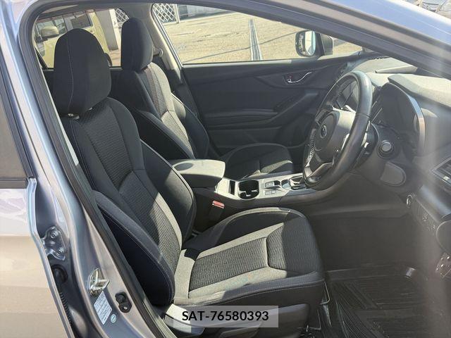 Subaru IMPREZA 2019-02 4960406-23