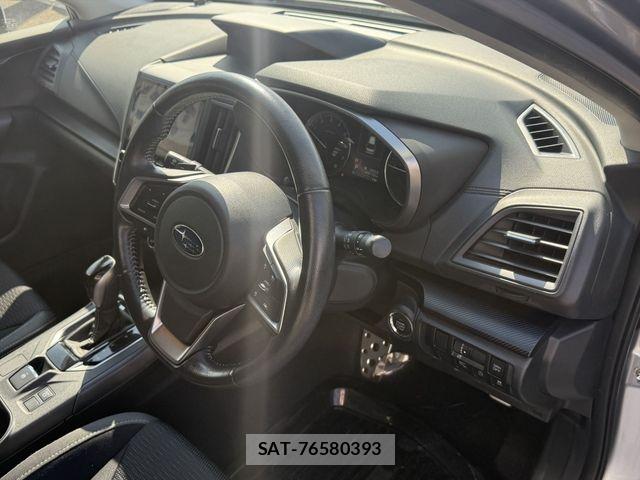 Subaru IMPREZA 2019-02 4960406-24