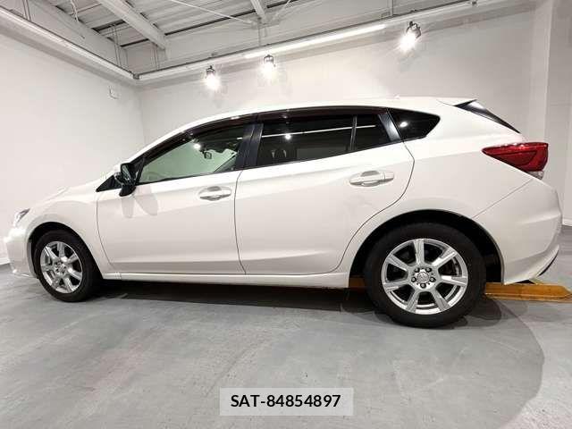 Subaru IMPREZA 2017-01 6215676-4
