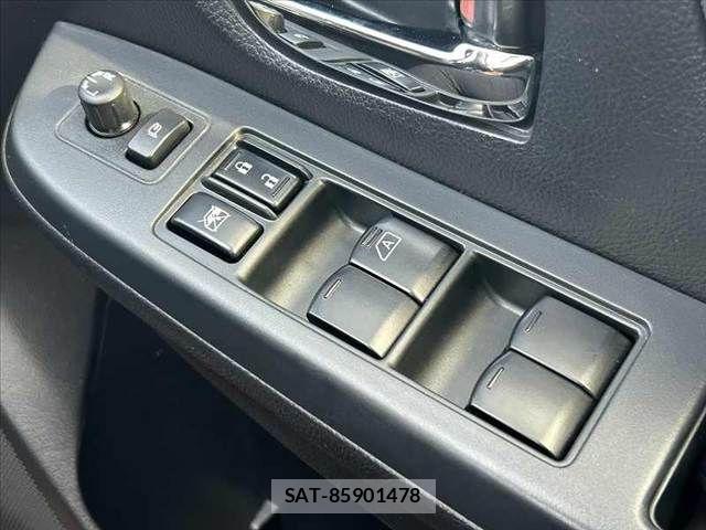 Subaru IMPREZA 2013-10 6244668-25