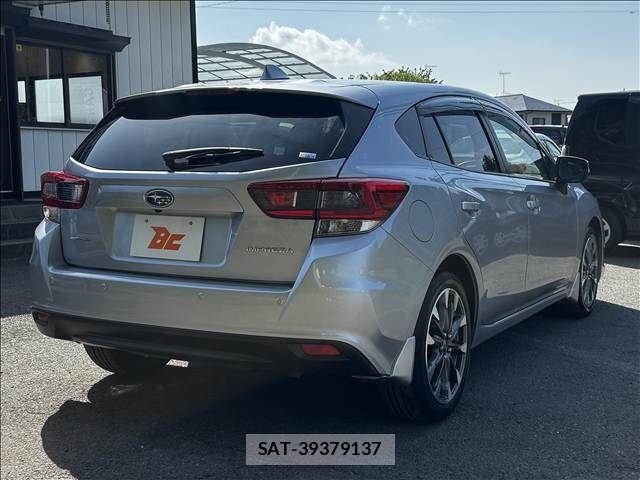 Subaru IMPREZA 2019-11 6612362-23