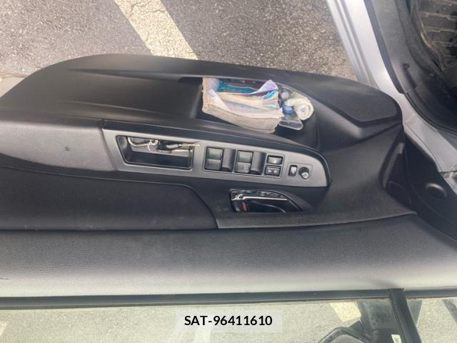 Subaru IMPREZA 2013-06 6671980-7