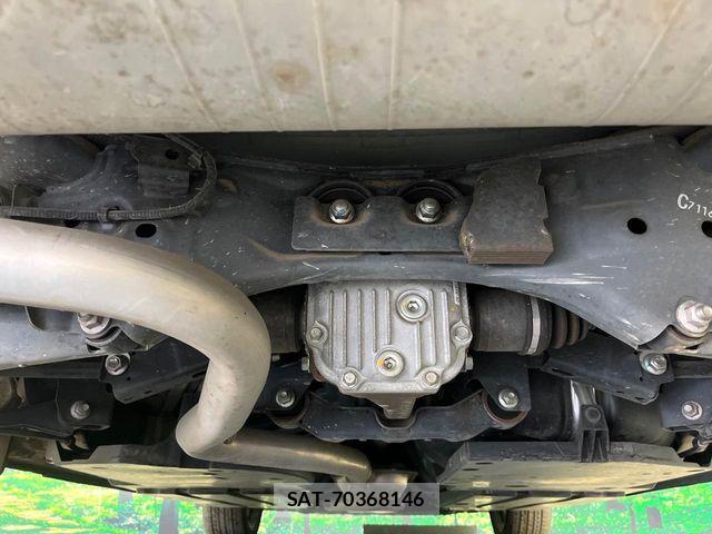 Subaru IMPREZA 2017-01 6676385-8