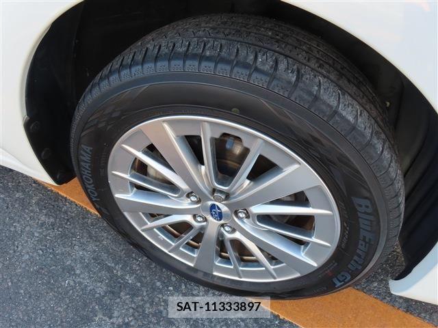 Subaru IMPREZA 2018-03 6791119-5