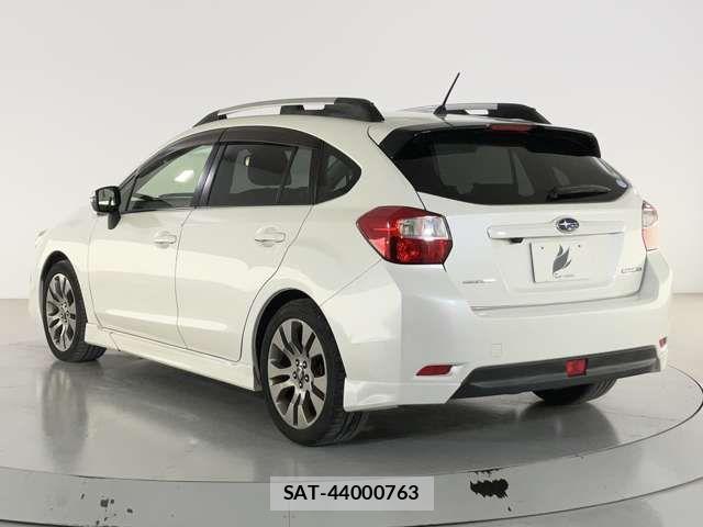 Subaru IMPREZA 2015-03 6906662-9