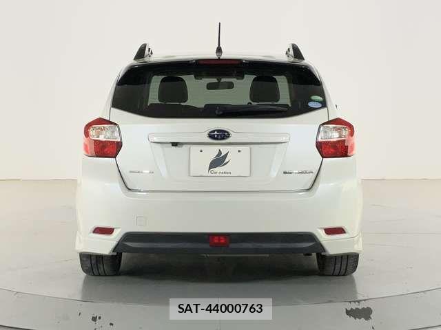 Subaru IMPREZA 2015-03 6906662-10