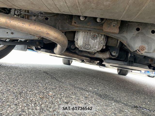 Subaru IMPREZA 2018-12 7020636-28