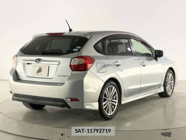 Subaru IMPREZA 2015-03 7058928-5