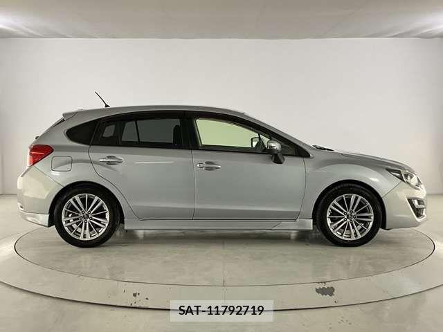 Subaru IMPREZA 2015-03 7058928-6