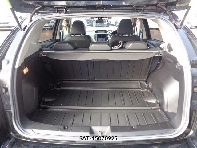 Subaru IMPREZA 2017-06 7058927-11