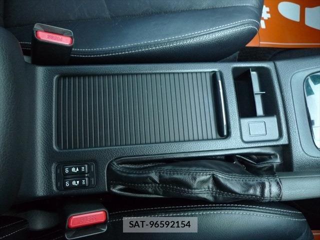 Subaru IMPREZA 2015-08 7058932-21