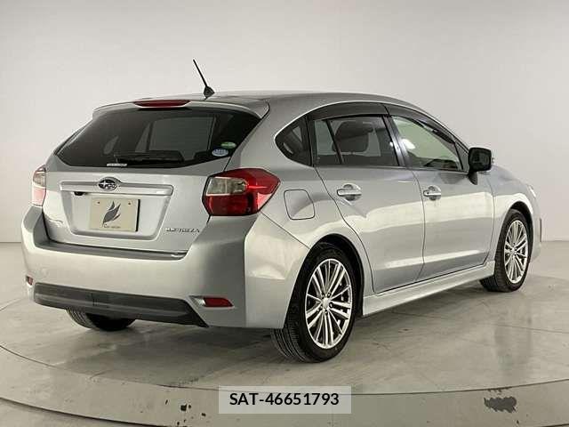 Subaru IMPREZA 2013-06 7058930-5