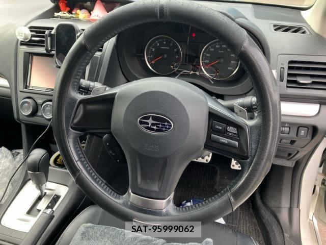 Subaru IMPREZA 2012-02 7219887-12