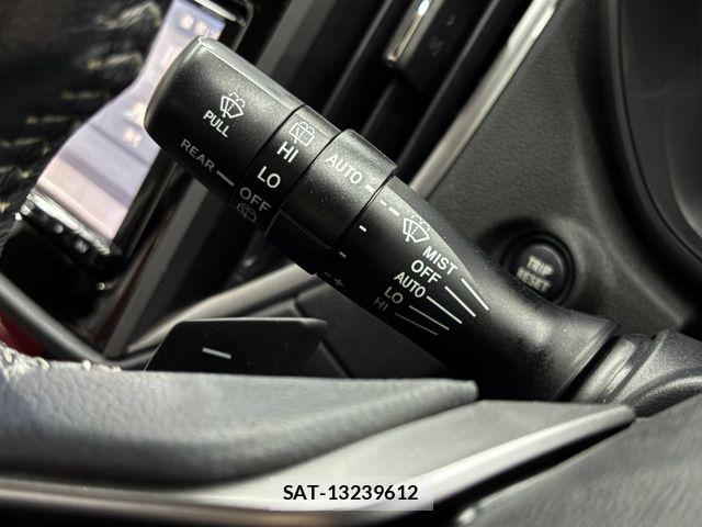 Subaru IMPREZA 2019-12 7272073-18