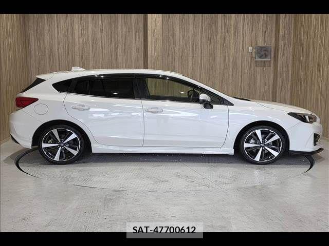 Subaru IMPREZA 2016-01 7327596-17