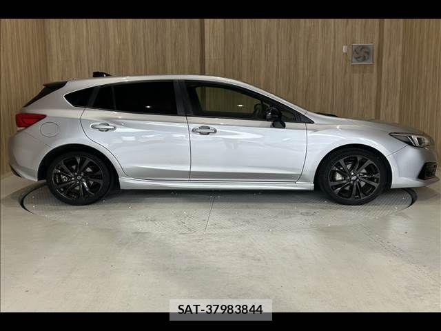 Subaru IMPREZA 2022-03 7358155-17