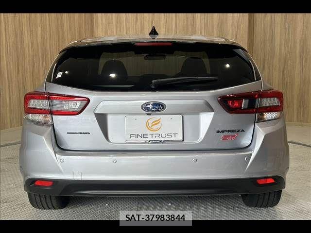 Subaru IMPREZA 2022-03 7358155-19