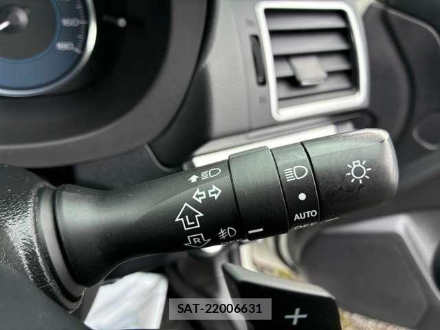 Subaru IMPREZA 2016-01 7358161-11