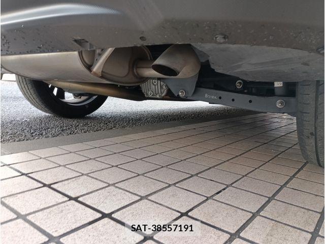 Subaru IMPREZA 2017-02 7454950-9
