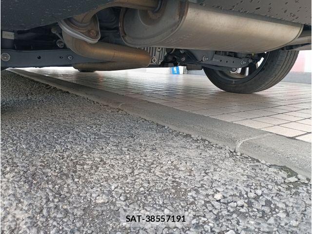 Subaru IMPREZA 2017-02 7454950-10