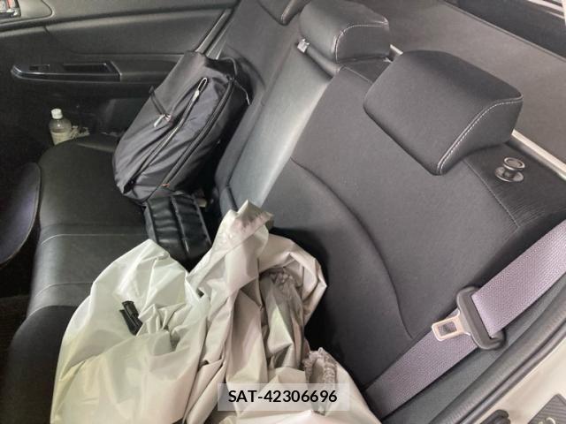 Subaru IMPREZA 2012-07 7454955-8
