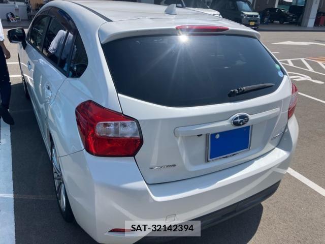 Subaru IMPREZA 2013-10 7454956-2