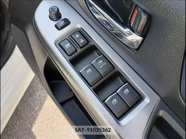Subaru IMPREZA 2015-08 7454952-18