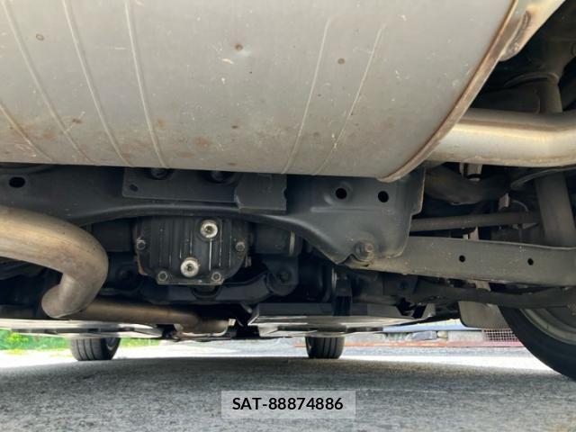 Subaru IMPREZA 2019-07 7500982-10