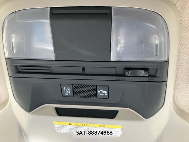 Subaru IMPREZA 2019-07 7500982-26
